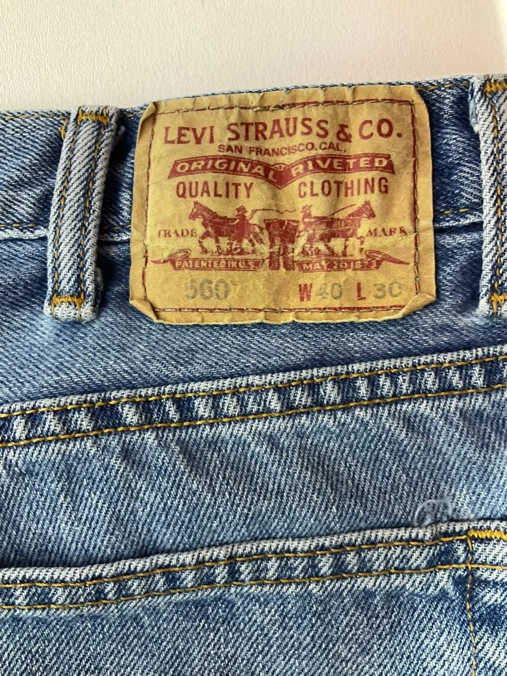 Levis 40x30 (38.5x28.5) Mens 560 Comfort Fit Jeans Denim 100% Cotton